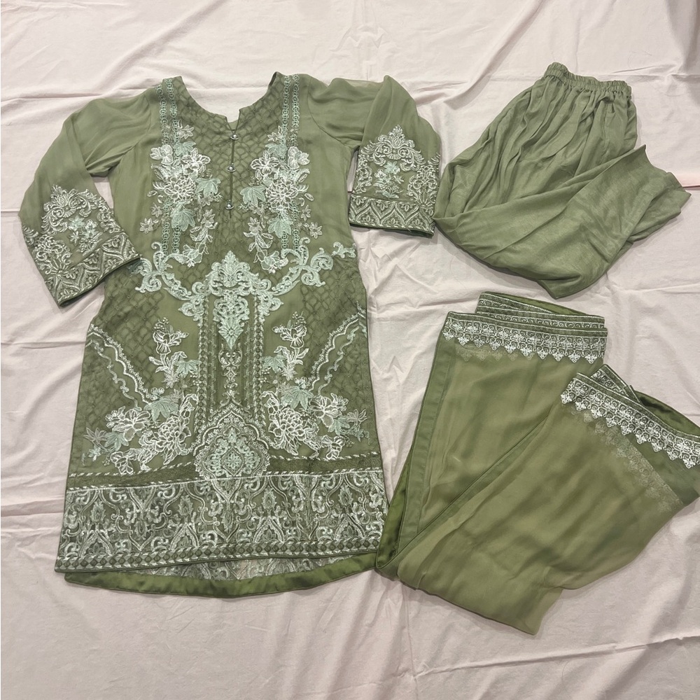 Green Silver Pakistani Salwar Kameez New Indian Traditional 3 Piece Suit Set